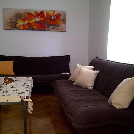 Apartments Vale - 450M To The Beach Водице Екстер'єр фото